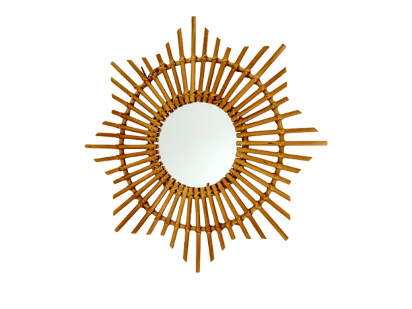 Espejo de bambu, color claro, forma de estrella